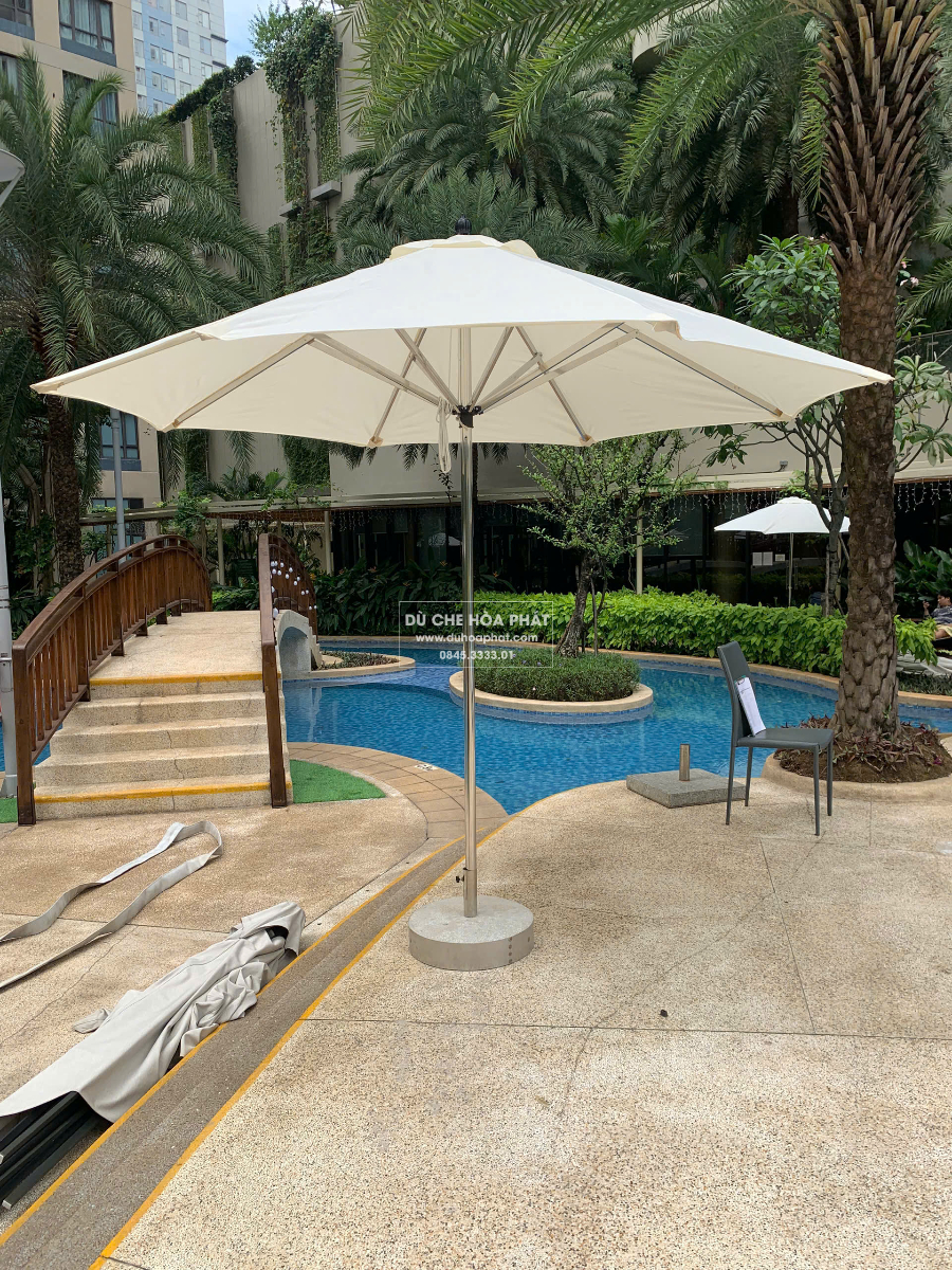 dù đứng tâm inox