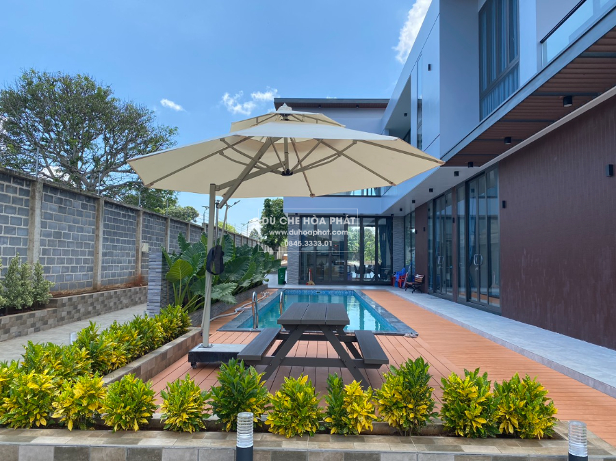 dù lệch tâm tròn trắng kem