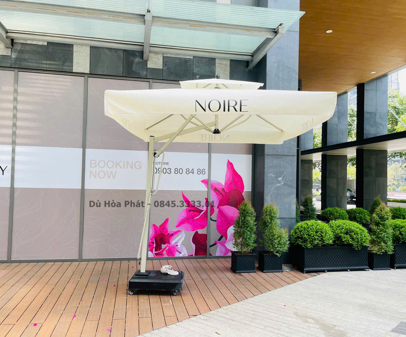 D&ugrave; lệch t&acirc;m vu&ocirc;ng 2.5x2.5m m&agrave;u trắng kem